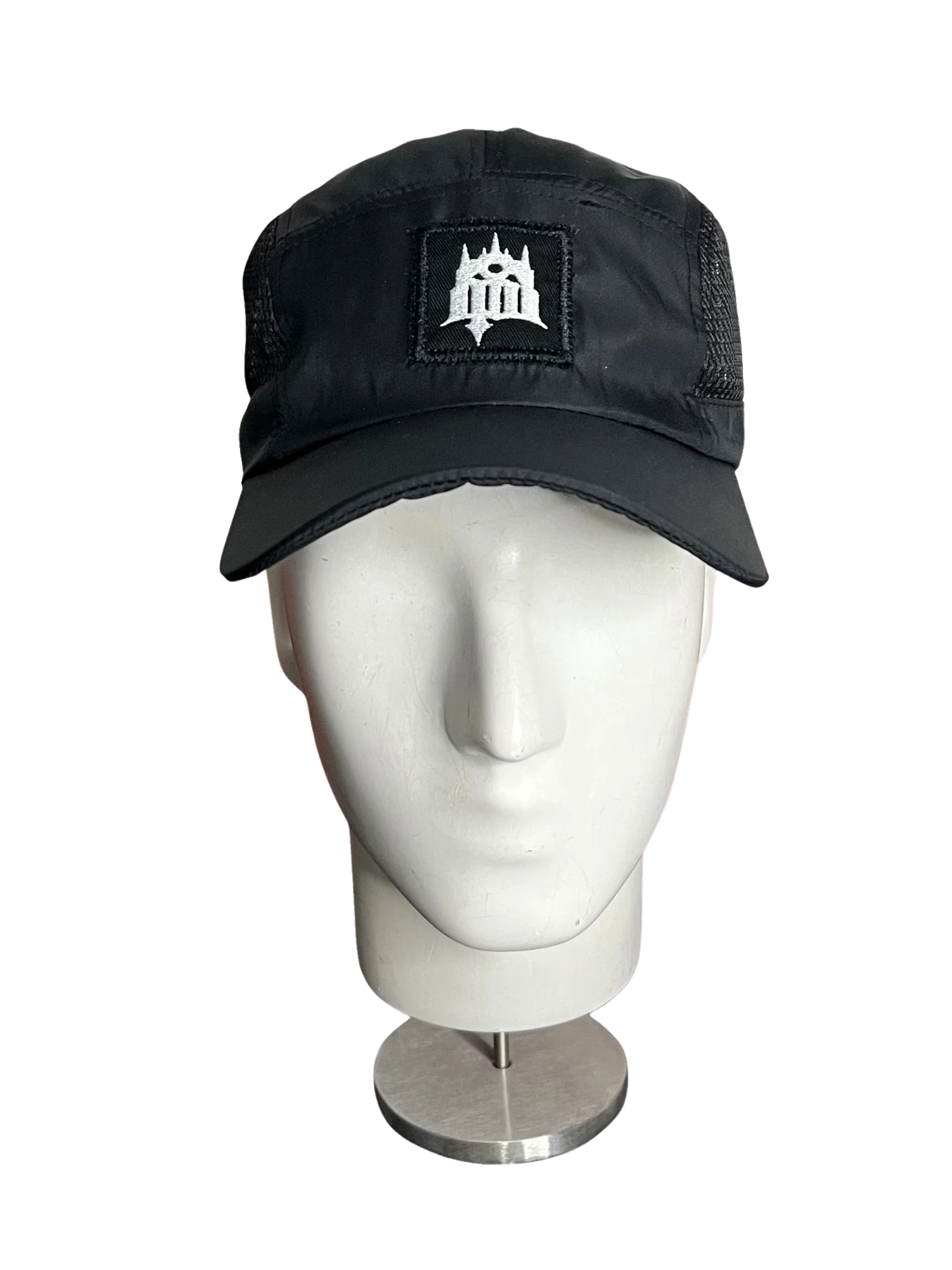 BREATHABLE CAP